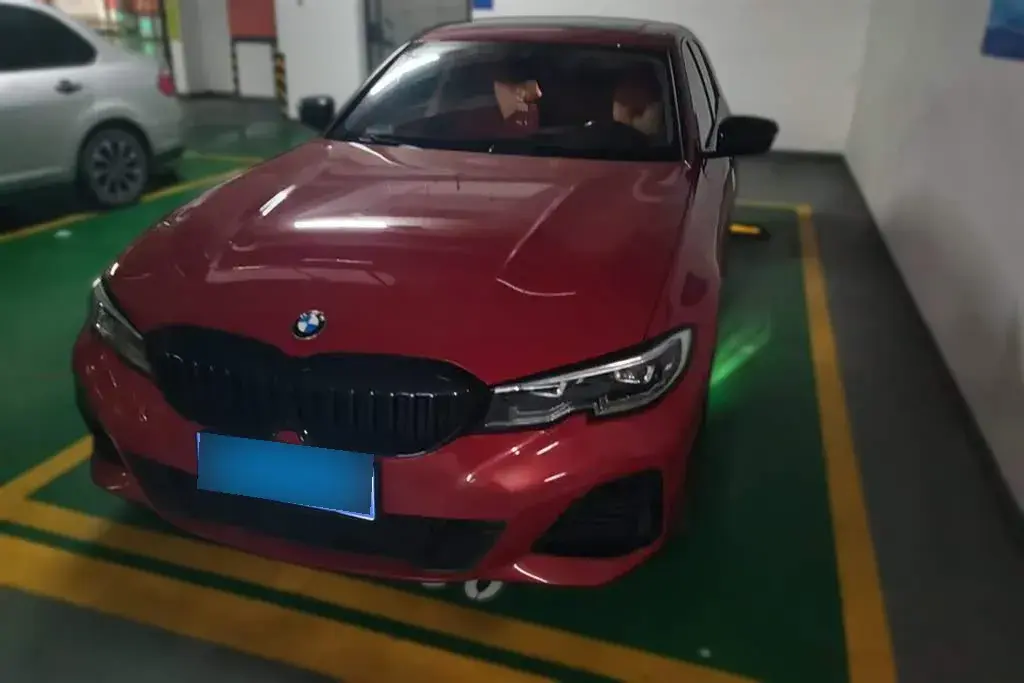 2021 BMW 3 Series 2.0T 184HP L4 8AT