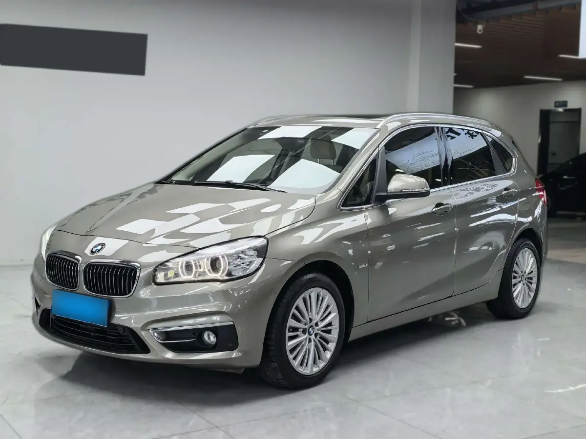 2016 BMW 2 Series Wagon 2.0T 192HP L4 8AT
