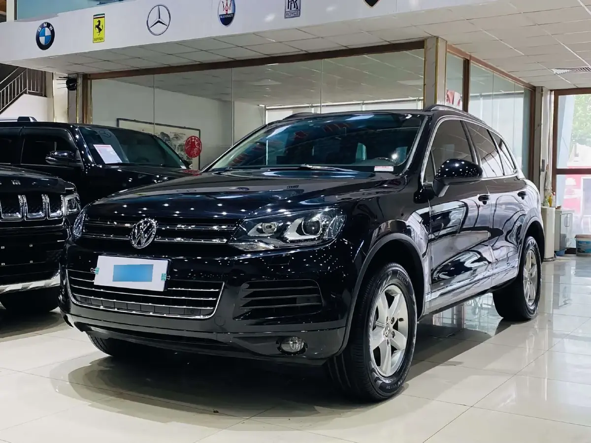 2011 Volkswagen Touareg 3.0T 290HP V6 8AT