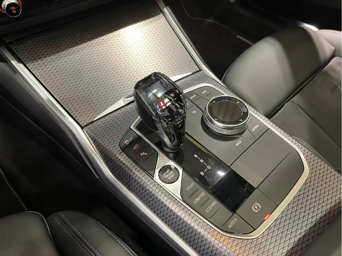 2022 BMW i4 BEV 83.9KWH,autocango,china used car exporter,china ev exporter,chinese used car exporter,chinese used ev exporter