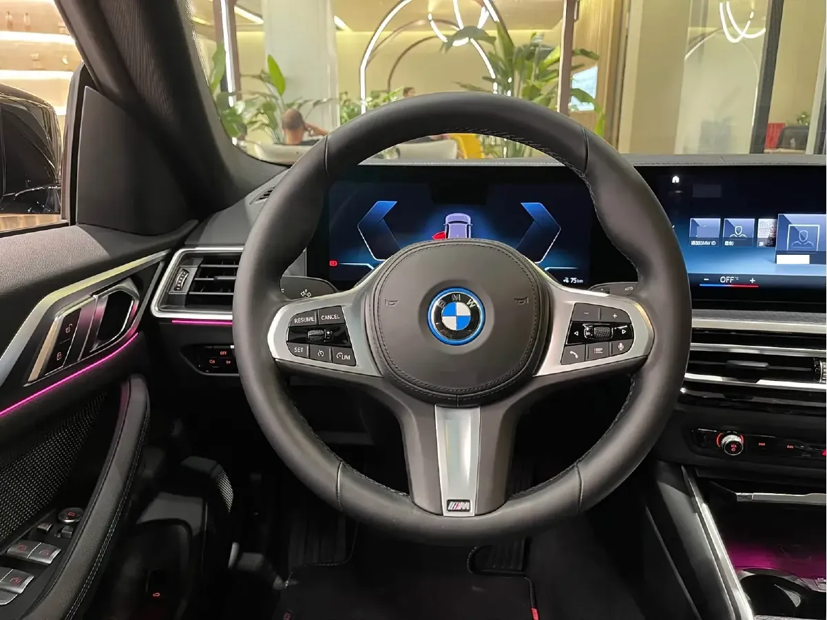 2022 BMW i4 BEV 83.9KWH,autocango,china used car exporter,china ev exporter,chinese used car exporter,chinese used ev exporter