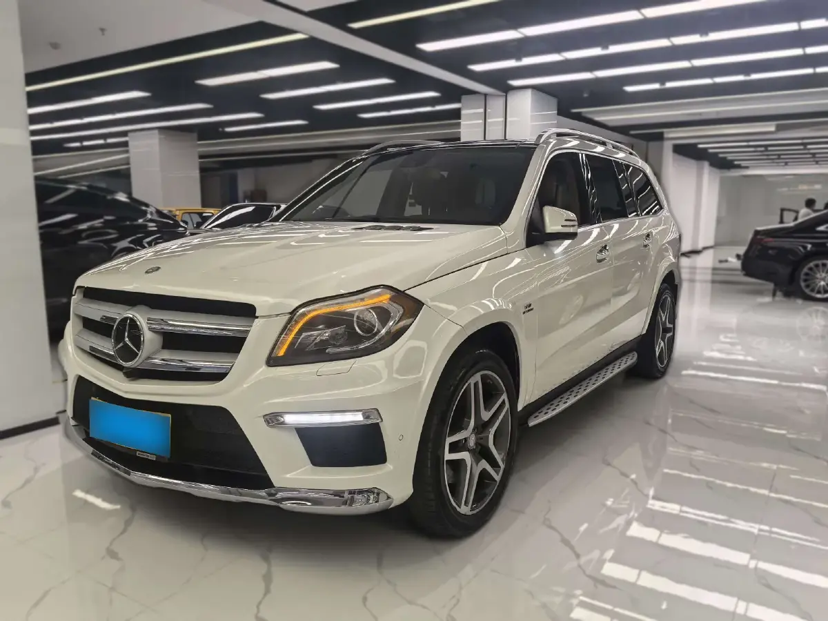 2013 Mercedes-Benz GL Class 4.7T 435HP V8 7AT 2013 Mercedes-Benz GL Class 4.7T 435HP V8 7AT