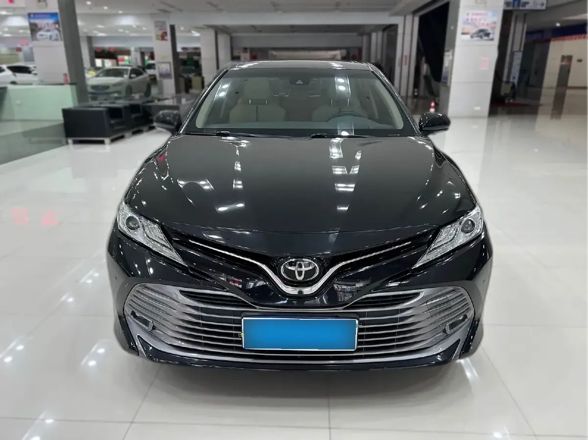 2018 Toyota Camry 2.0L 169HP L4 6AT