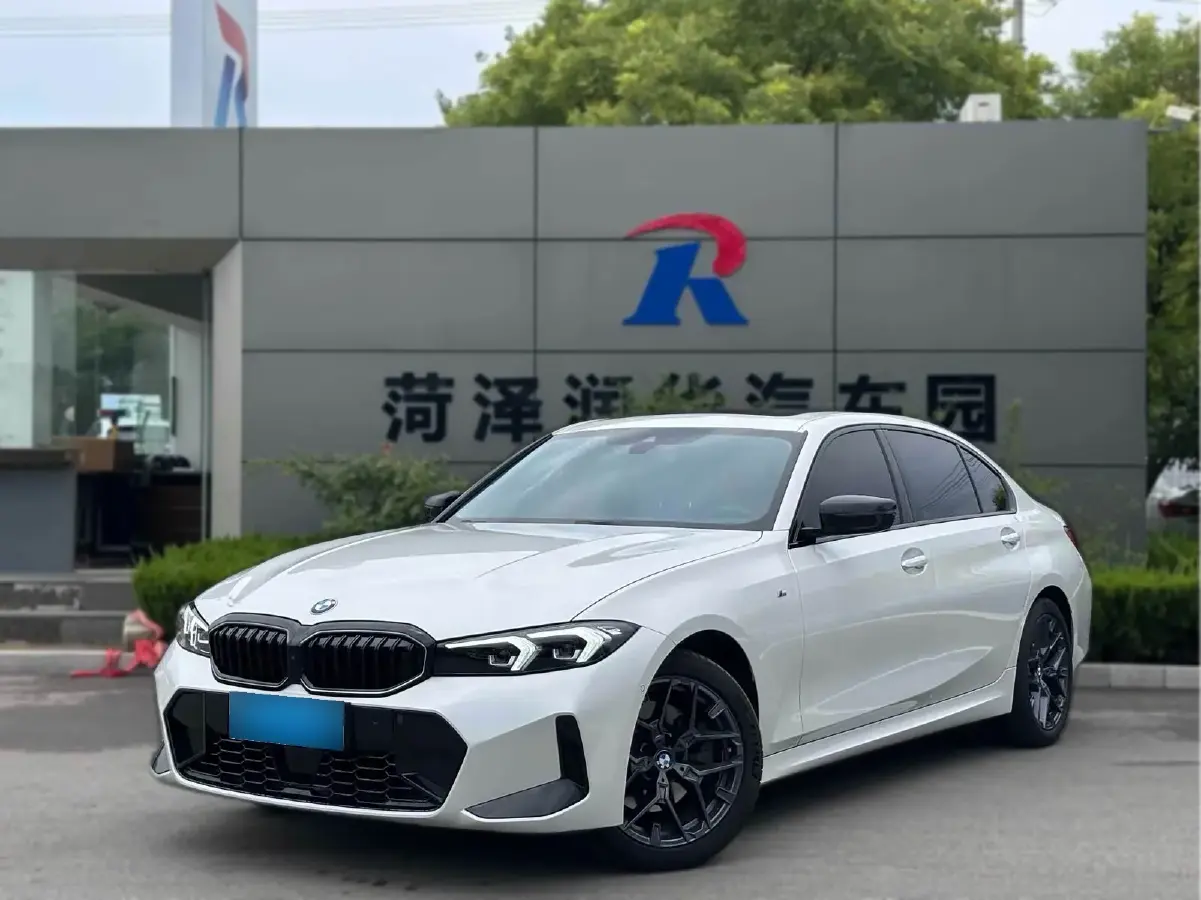 2024 BMW 3 Series 2.0T 245HP L4 8AT