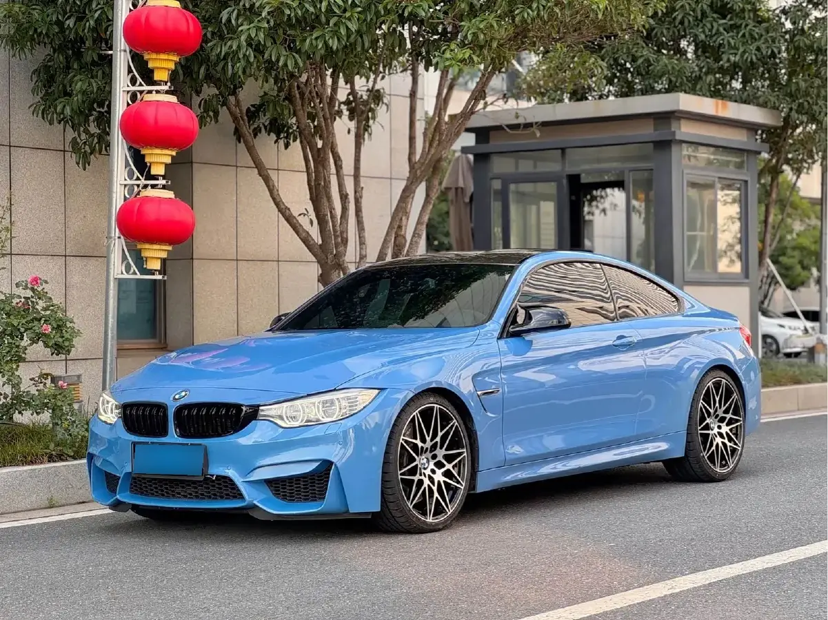 2014 BMW M4 3.0T 431HP L6 7DCT