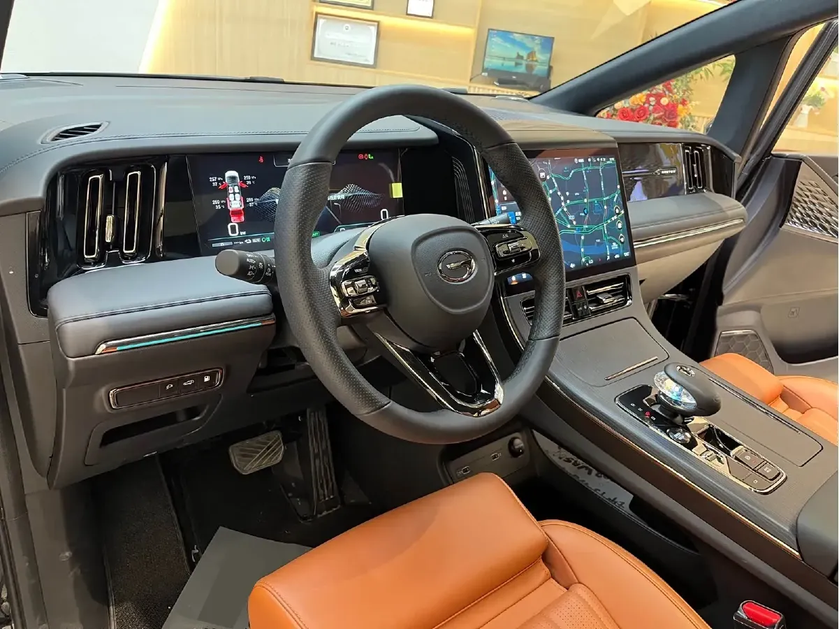 2024 GAC Trumpchi E9 2.0T 190HP L4 2DHT PHEV 25.57KWH,autocango,china used car exporter,china ev exporter,chinese used car exporter,chinese used ev exporter