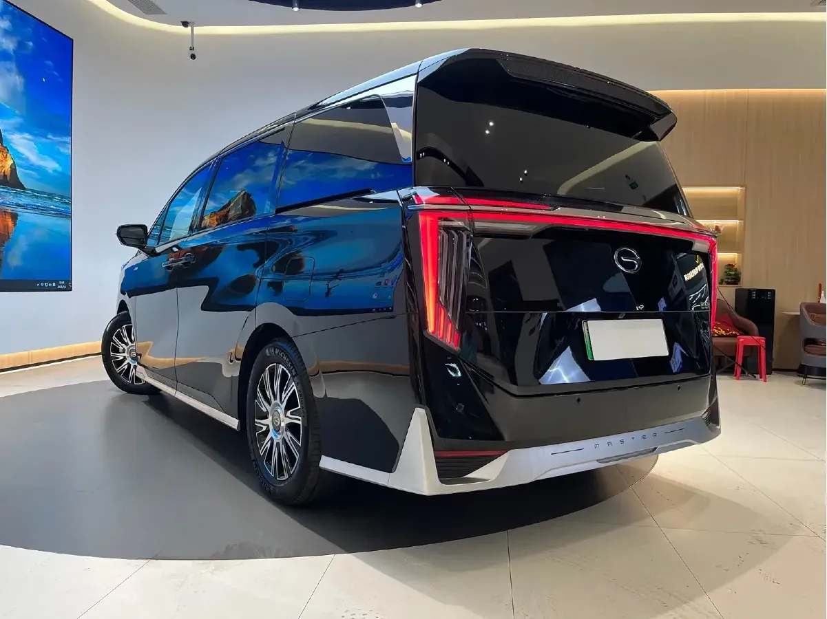 2024 GAC Trumpchi E9 2.0T 190HP L4 2DHT PHEV 25.57KWH,autocango,china used car exporter,china ev exporter,chinese used car exporter,chinese used ev exporter