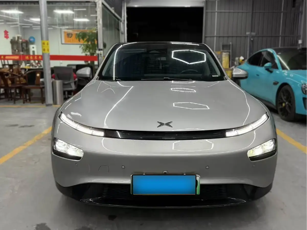 2022 Xpeng P7 BEV 83.1KWH