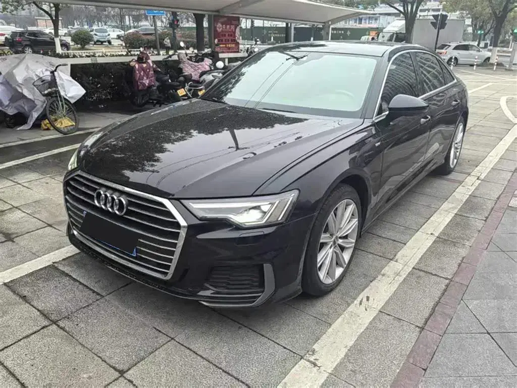 2021 Audi A6L 2.0T 224HP L4 7DCT