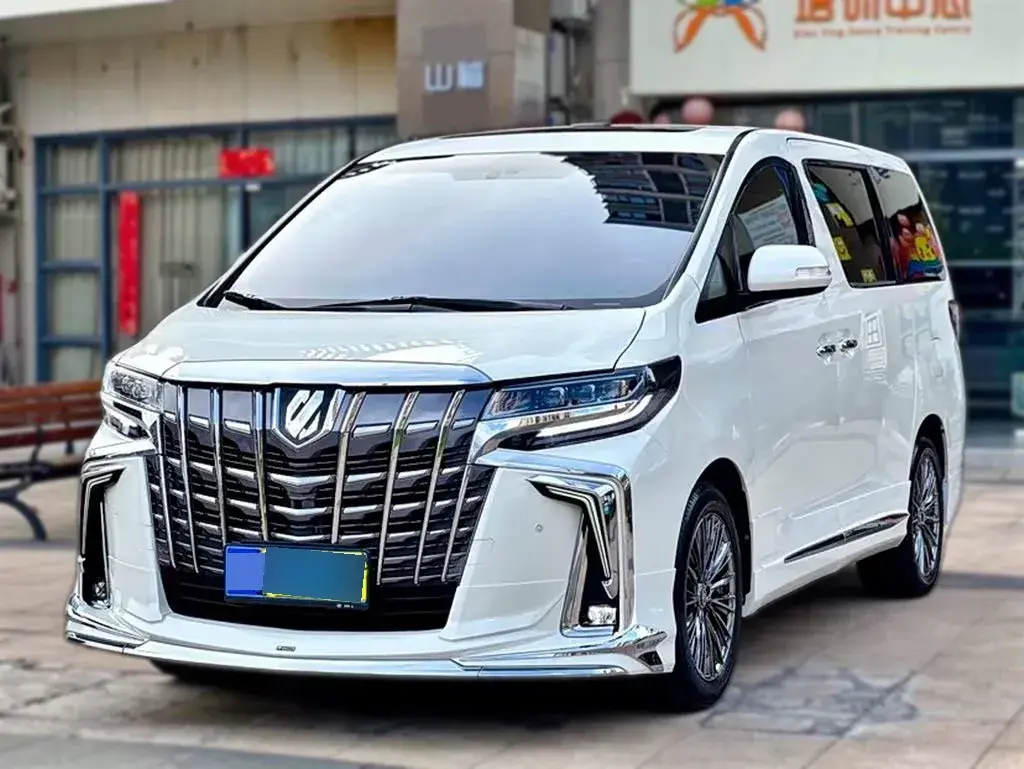 2011 Toyota Alphard 3.5L 275HP V6 6AT