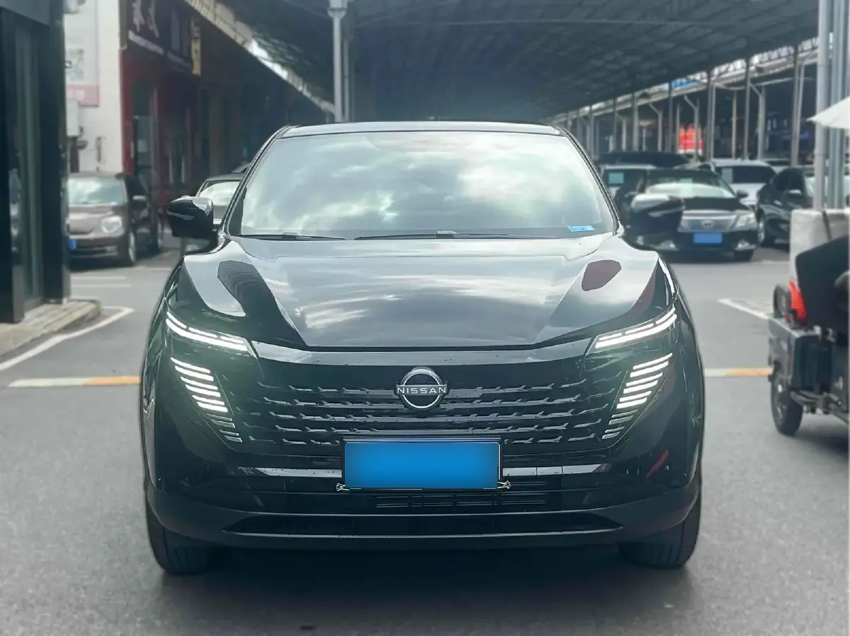 2025 Nissan Qashqai 2.0L 151HP L4 CVT