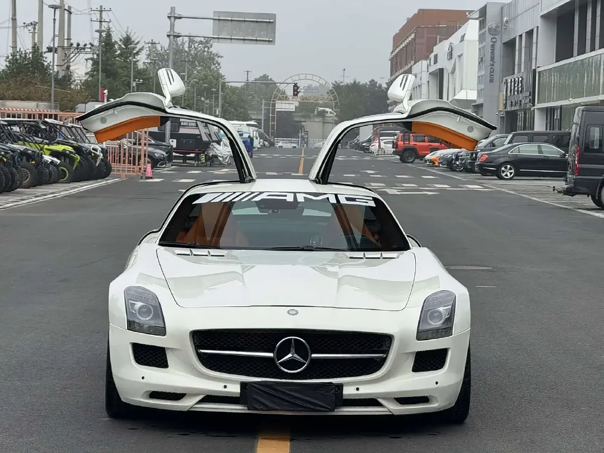 2011 Mercedes-Benz SLS AMG 6.2L 571HP V8 7DCT,autocango,china used car exporter,china ev exporter,chinese used car exporter,chinese used ev exporter