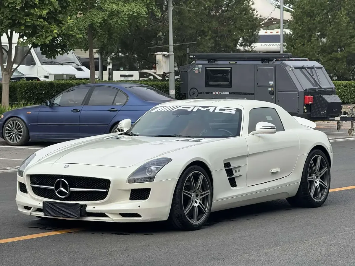 2011 Mercedes-Benz SLS AMG 6.2L 571HP V8 7DCT,autocango,china used car exporter,china ev exporter,chinese used car exporter,chinese used ev exporter