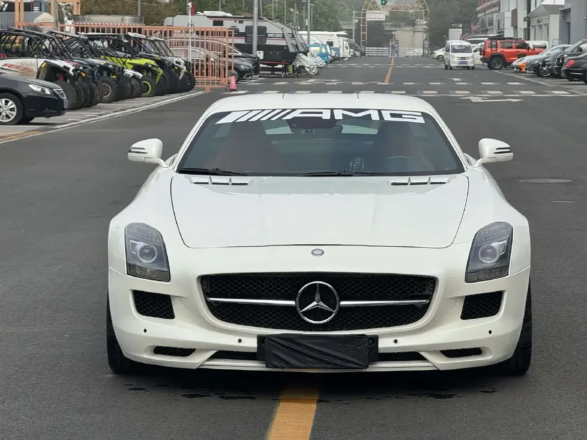 2011 Mercedes-Benz SLS AMG 6.2L 571HP V8 7DCT,autocango,china used car exporter,china ev exporter,chinese used car exporter,chinese used ev exporter