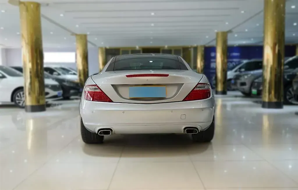 2011 Mercedes-Benz SLK Class 1.8T 184HP L4 7AT,autocango,china used car exporter,china ev exporter,chinese used car exporter,chinese used ev exporter