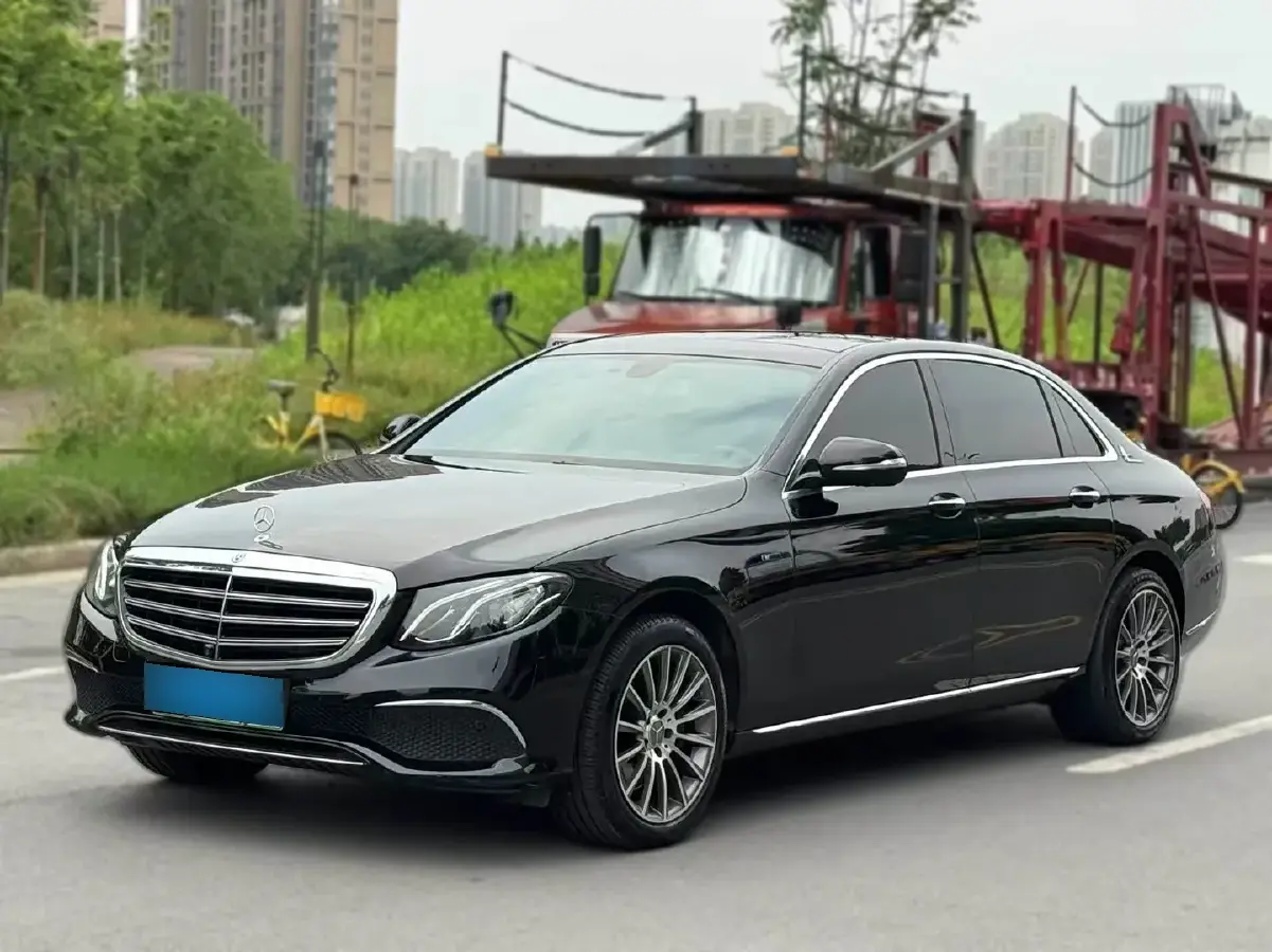 2020 Mercedes-Benz E Class 2.0T 211HP L4 9AT PHEV 14KWH