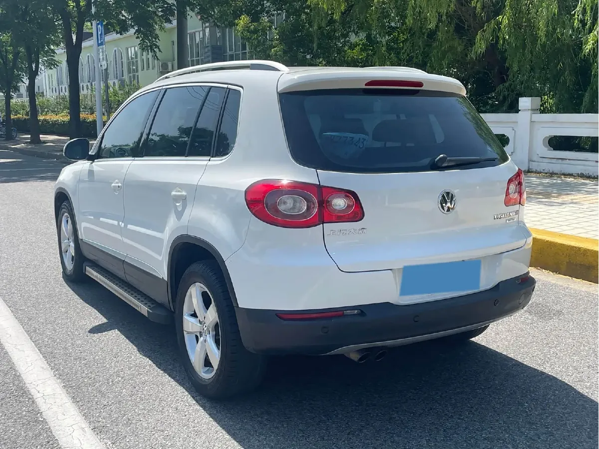 2012 Volkswagen Tiguan 1.8T 160HP L4 6AT,autocango,china used car exporter,china ev exporter,chinese used car exporter,chinese used ev exporter