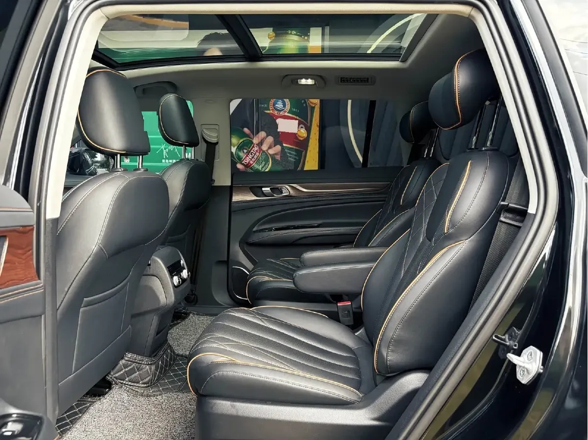 2021 Ford Equator 2.0T 224HP L4 6DCT,autocango,china used car exporter,china ev exporter,chinese used car exporter,chinese used ev exporter