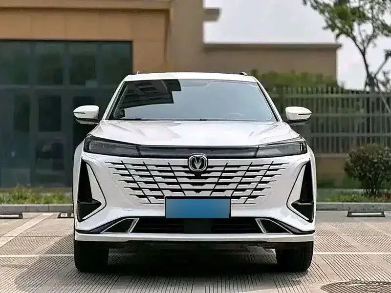 2023 ChangAn CS75 Plus 1.5T 188HP L4 8AT