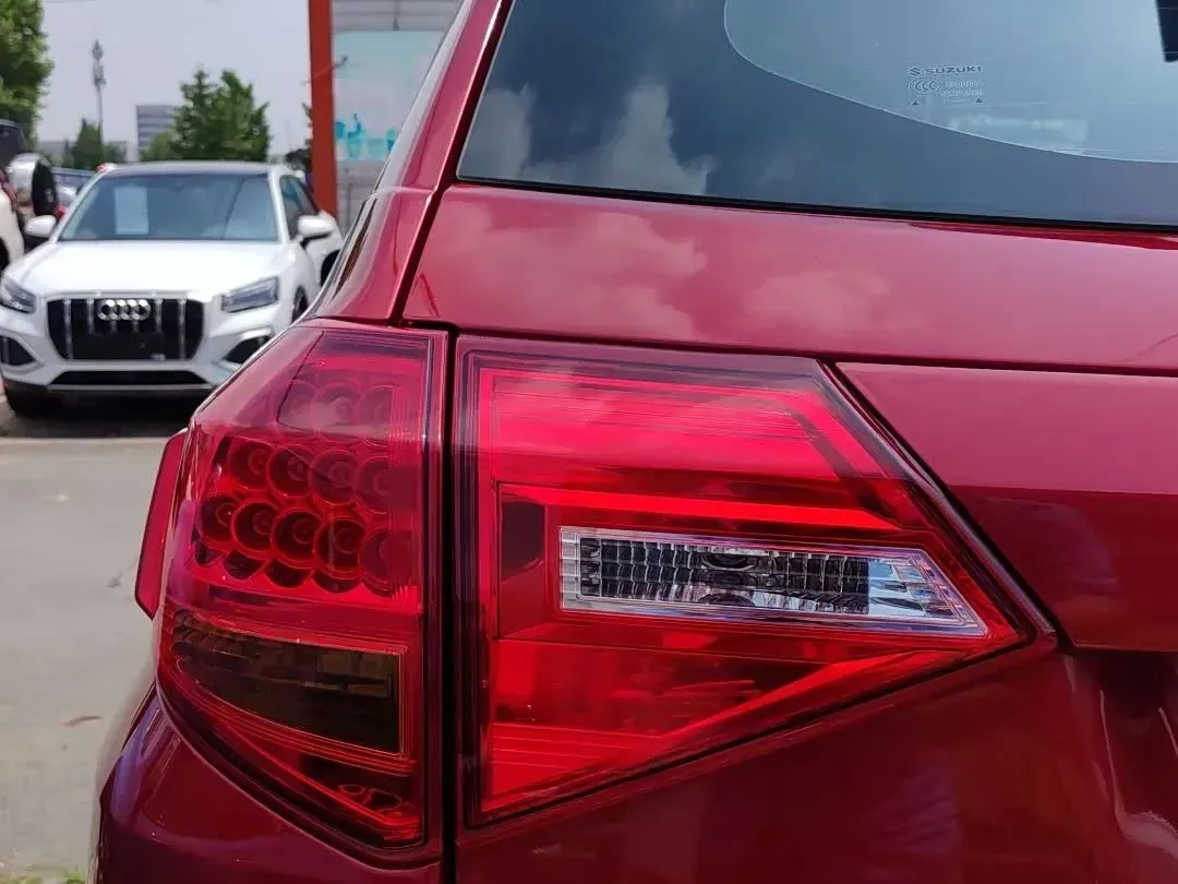 2016 Suzuki Vitara 1.4T 140HP L4 6AT,autocango,china used car exporter,china ev exporter,chinese used car exporter,chinese used ev exporter