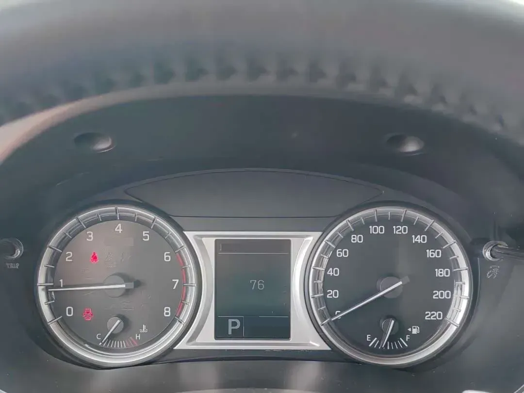 2016 Suzuki Vitara 1.4T 140HP L4 6AT,autocango,china used car exporter,china ev exporter,chinese used car exporter,chinese used ev exporter