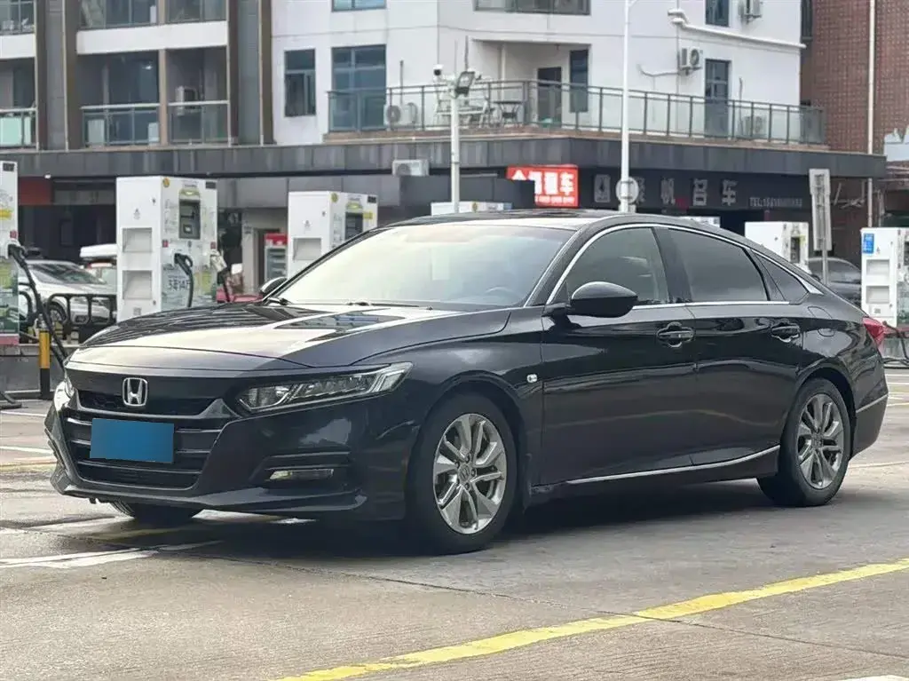 2018 Honda Accord 1.5T 177HP L4 CVT