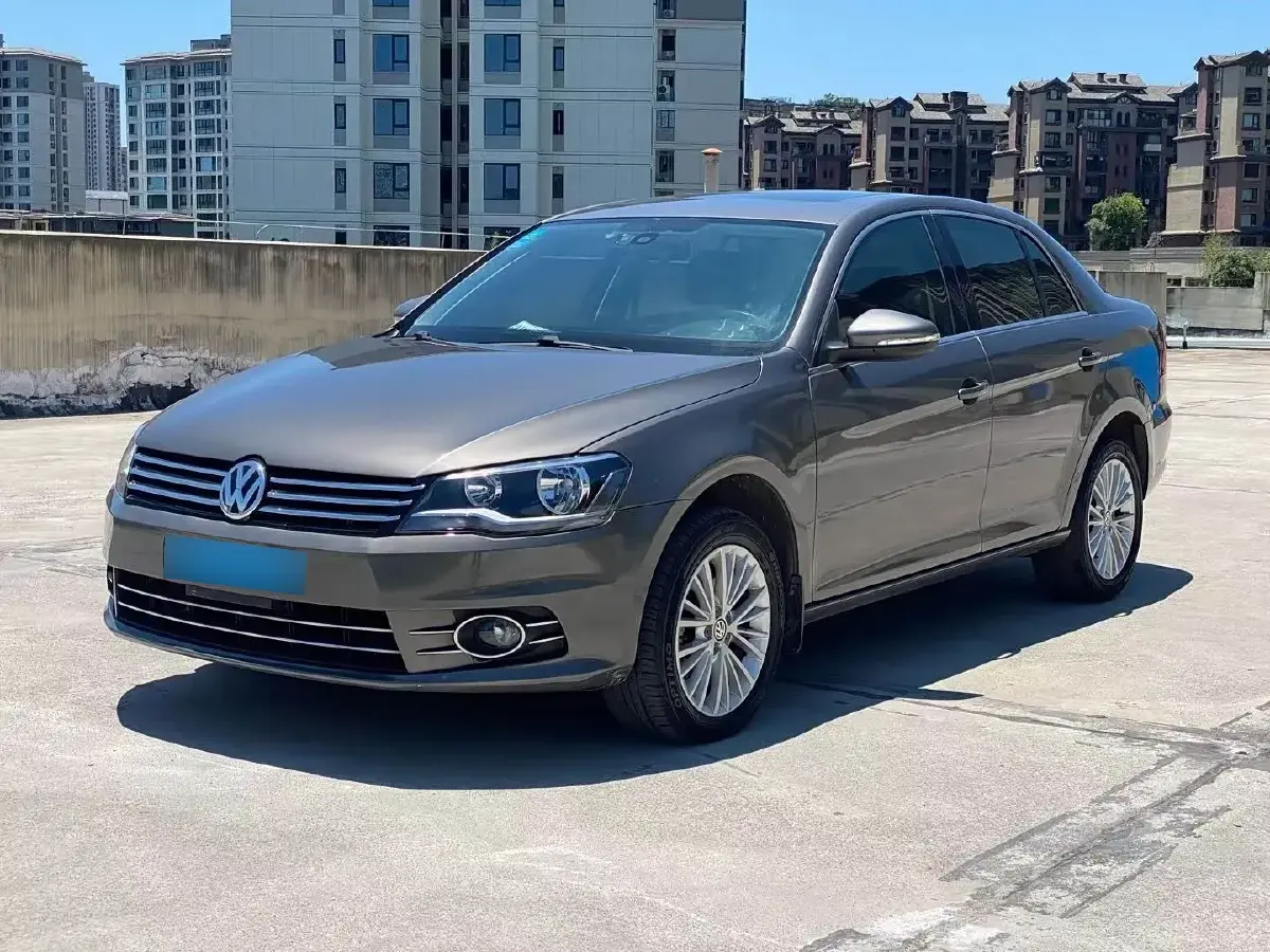 2014 Volkswagen Bora 1.6L 105HP L4 6AT