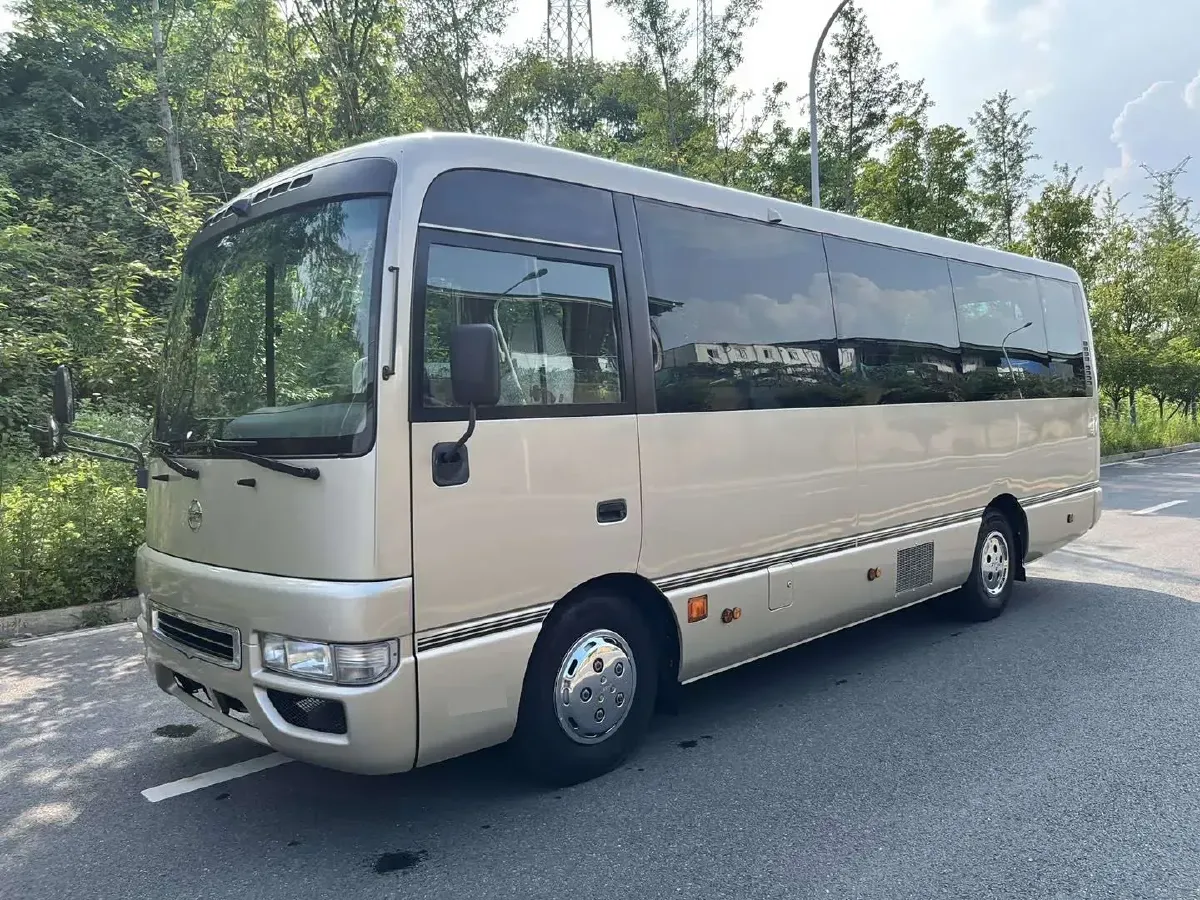 2011 Nissan Civilian 4.5L 180HP L6 5MT,autocango,china used car exporter,china ev exporter,chinese used car exporter,chinese used ev exporter