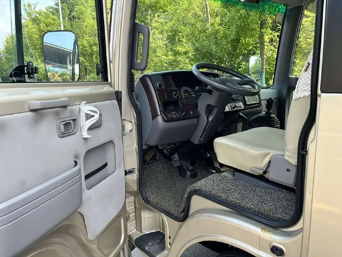 2011 Nissan Civilian 4.5L 180HP L6 5MT,autocango,china used car exporter,china ev exporter,chinese used car exporter,chinese used ev exporter