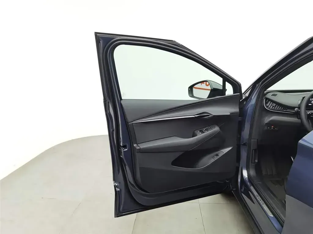 2025 Volkswagen ID.UNYX 06 BEV,autocango,china used car exporter,china ev exporter,chinese used car exporter,chinese used ev exporter