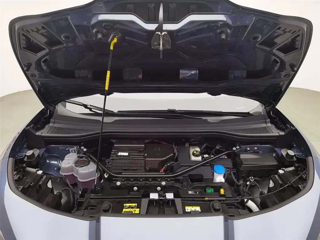 2025 Volkswagen ID.UNYX 06 BEV,autocango,china used car exporter,china ev exporter,chinese used car exporter,chinese used ev exporter