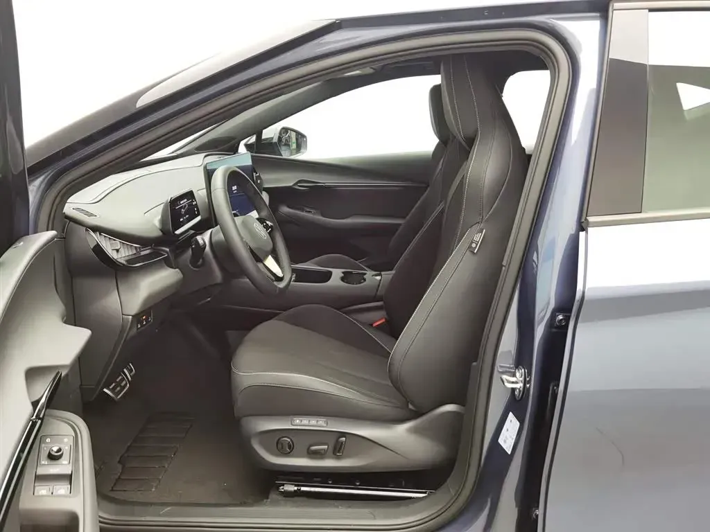 2025 Volkswagen ID.UNYX 06 BEV,autocango,china used car exporter,china ev exporter,chinese used car exporter,chinese used ev exporter