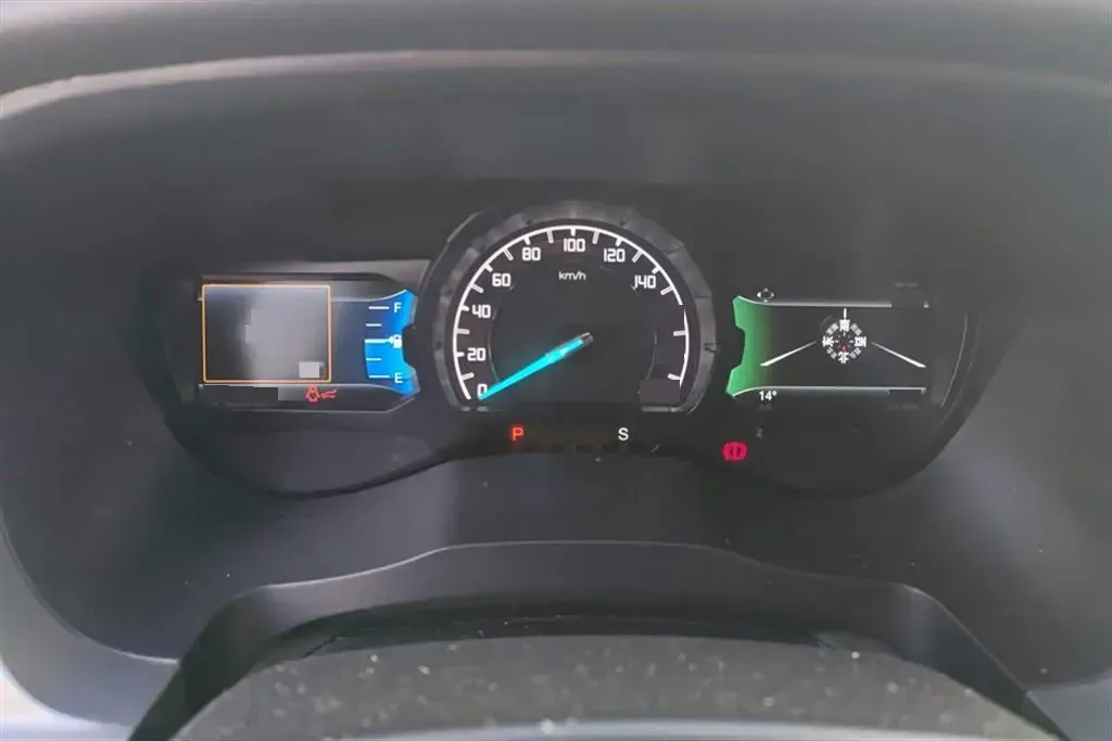 2017 Ford Everest 2.0T 245HP L4 6AT,autocango,china used car exporter,china ev exporter,chinese used car exporter,chinese used ev exporter