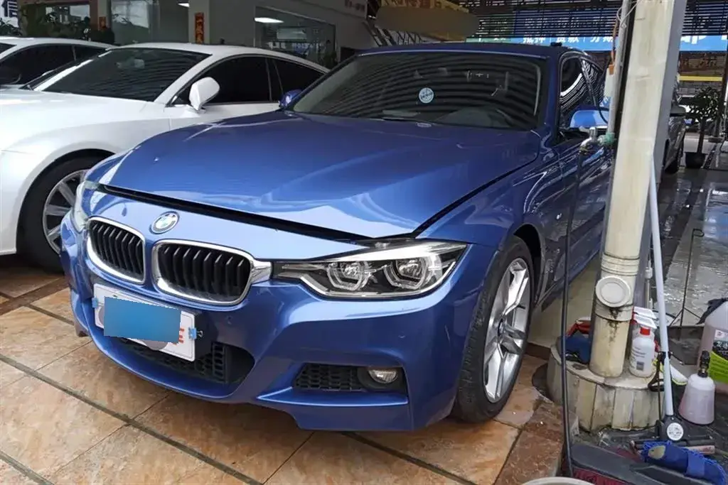 2017 BMW 3 Series 2.0T 184HP L4 8AT