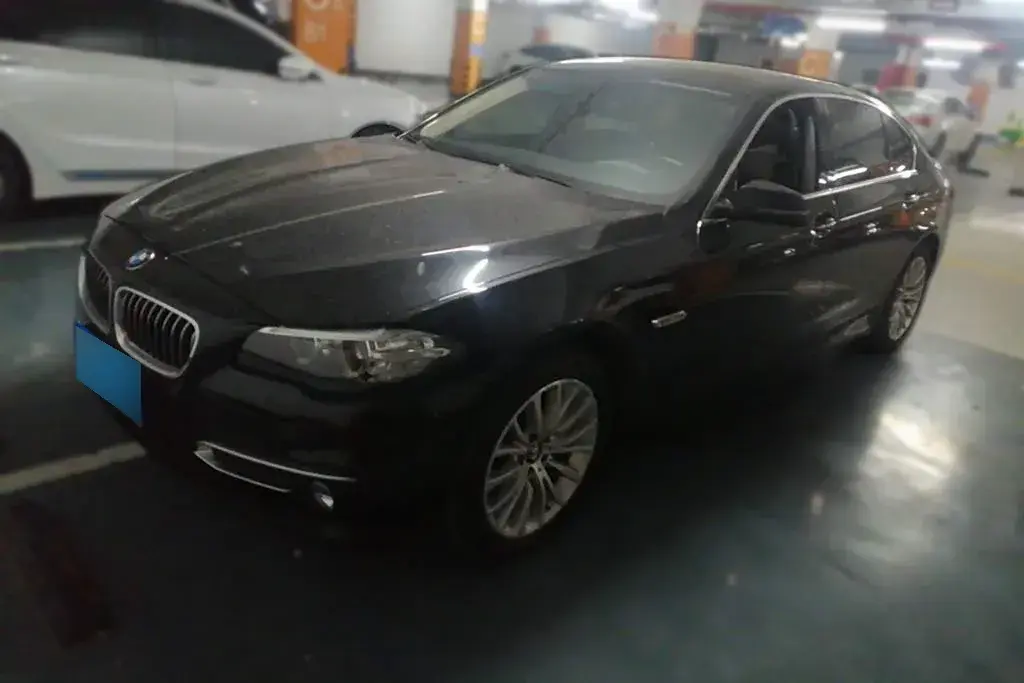 2014 BMW 5 Series 2.0T 218HP L4 8AT
