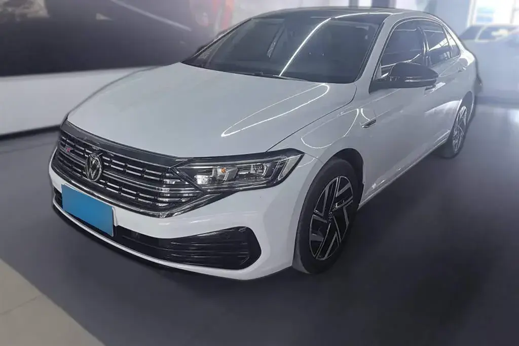 2023 Volkswagen Sagitar 1.4T 150HP L4 7DCT