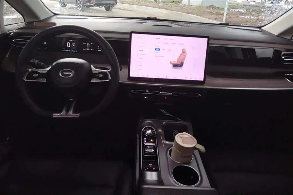 2024 GAC Trumpchi E8 2.0L 140HP L4 2DHT Hybrid,autocango,china used car exporter,china ev exporter,chinese used car exporter,chinese used ev exporter