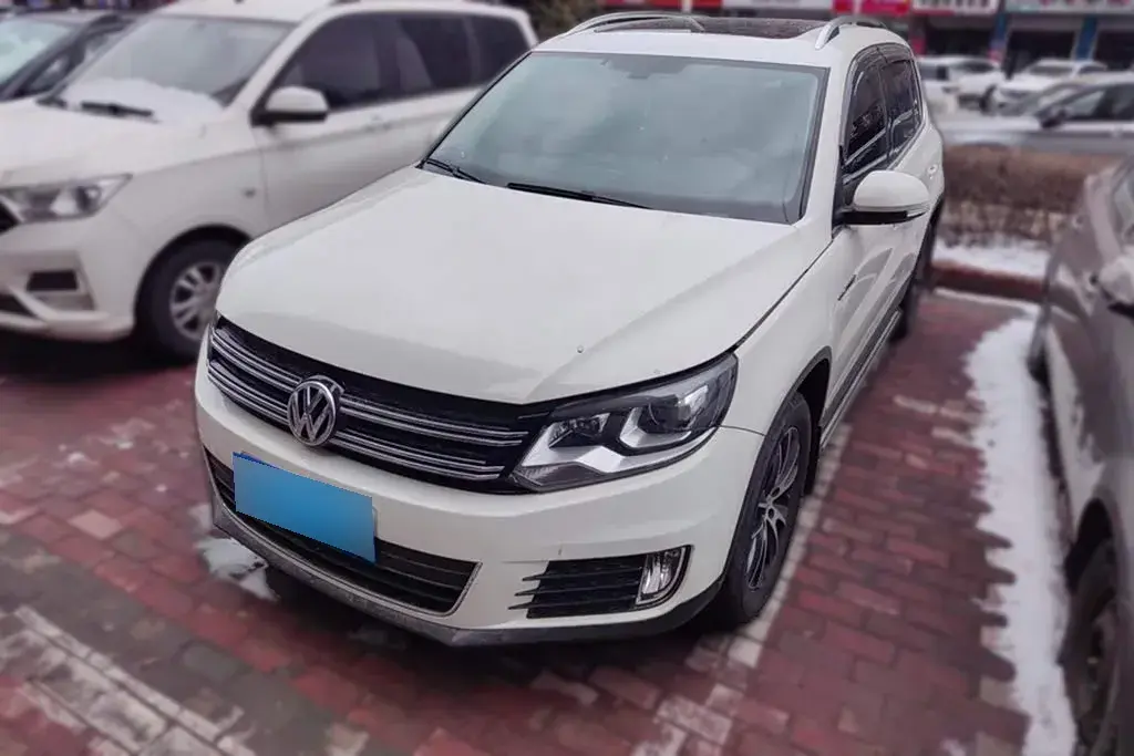 2016 Volkswagen Tiguan 1.8T 160HP L4 6AT