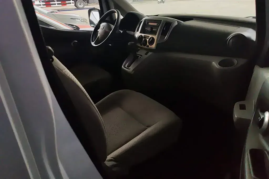 2016 Nissan NV200 1.6L 124HP L4 CVT,autocango,china used car exporter,china ev exporter,chinese used car exporter,chinese used ev exporter