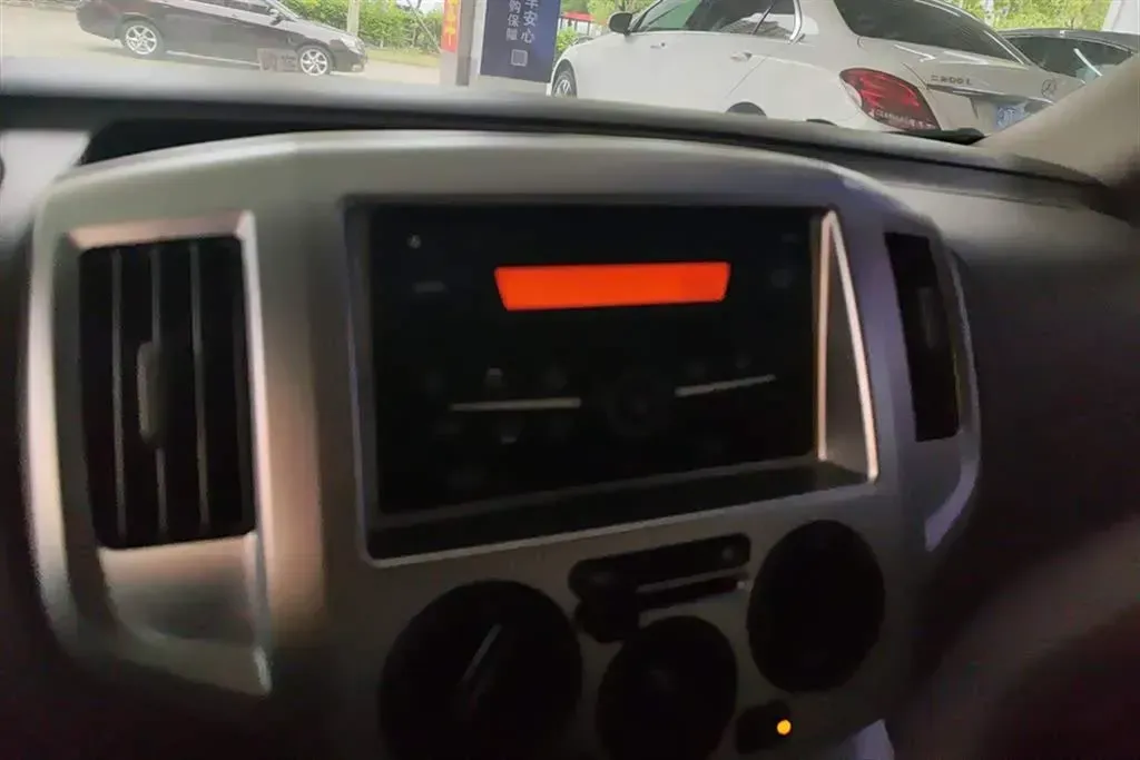 2016 Nissan NV200 1.6L 124HP L4 CVT,autocango,china used car exporter,china ev exporter,chinese used car exporter,chinese used ev exporter