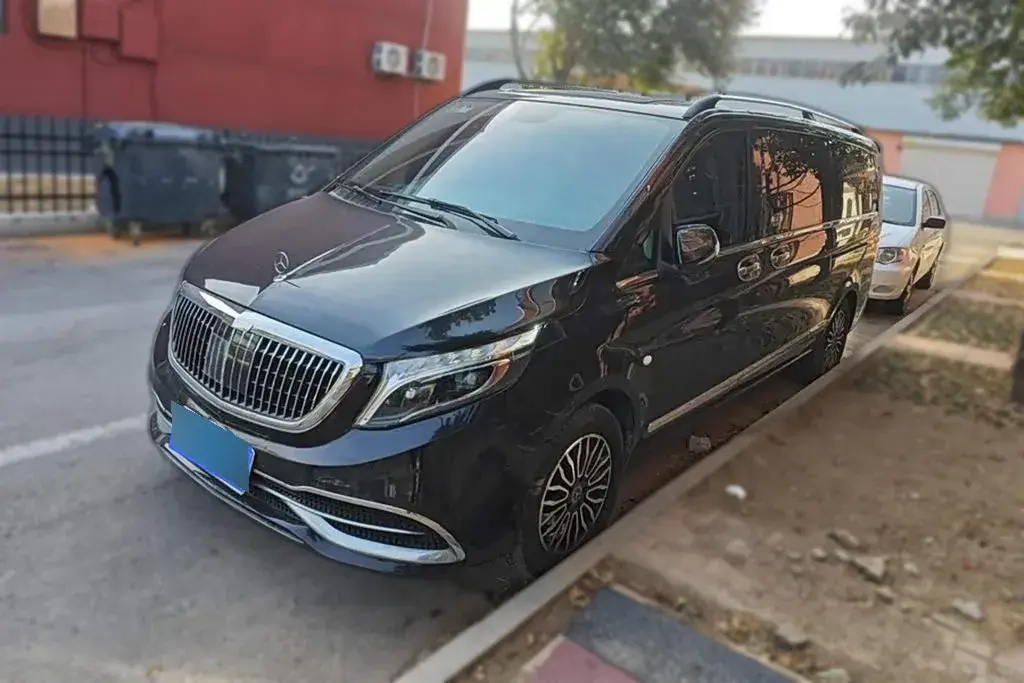2018 Mercedes-Benz Vito 2.0T 211HP L4 7AT