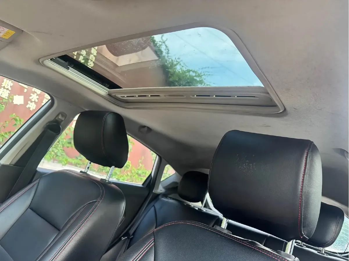 2013 Ford Fiesta 1.5L 110HP L4 6DCT,autocango,china used car exporter,china ev exporter,chinese used car exporter,chinese used ev exporter