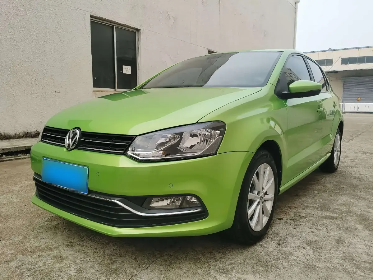 2014 Volkswagen Polo 1.6L 110HP L4 6AT