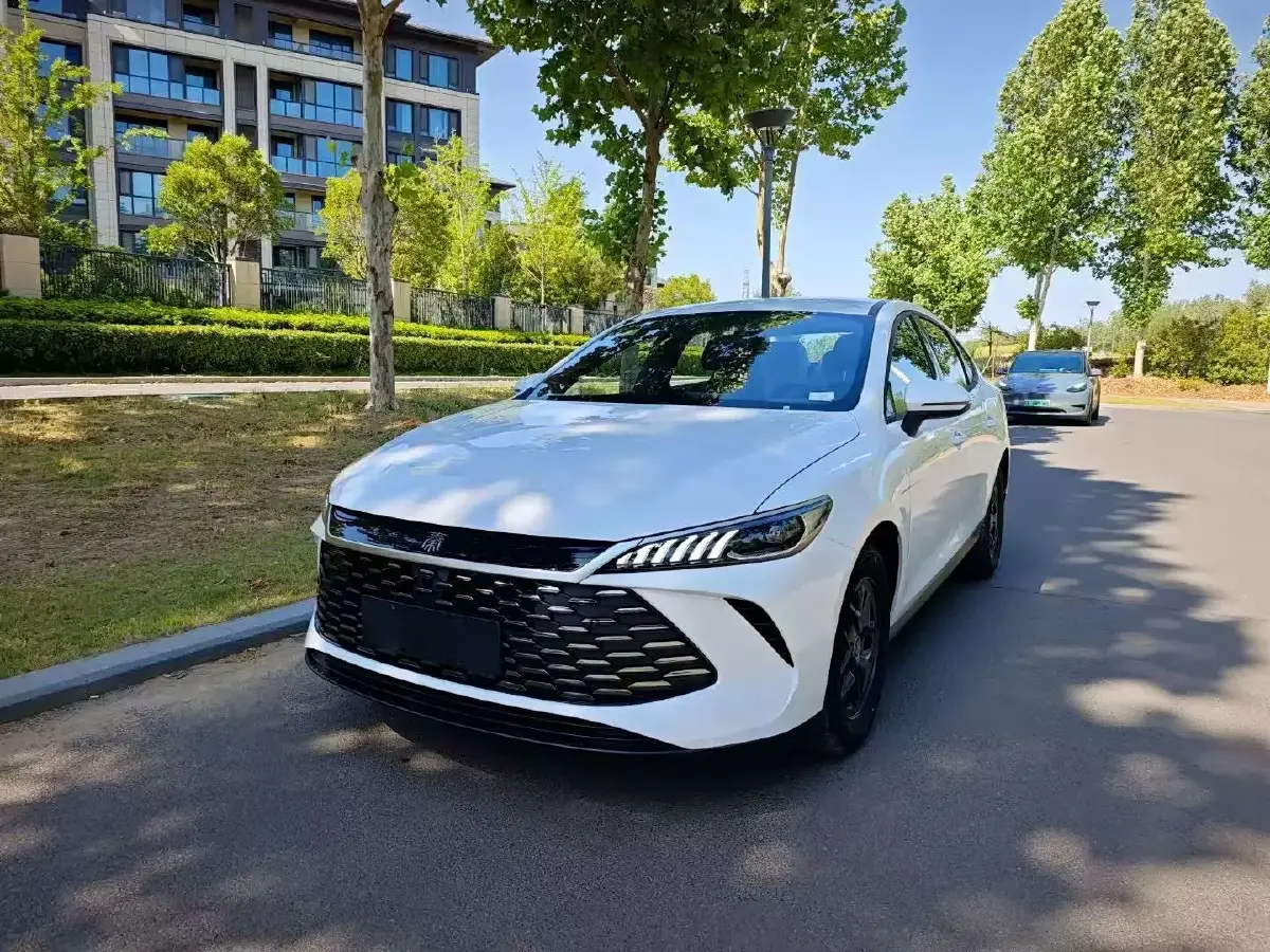 2025 BYD Qin Plus 1.5L 101HP L4 E-CVT PHEV 7.68KWH