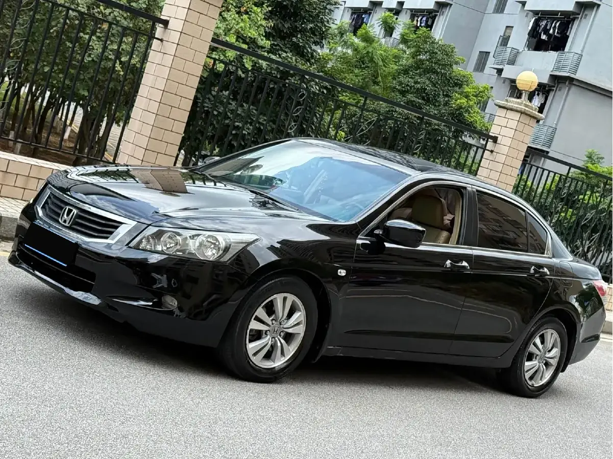 2011 Honda Accord 2.4L 179HP L4 5AT