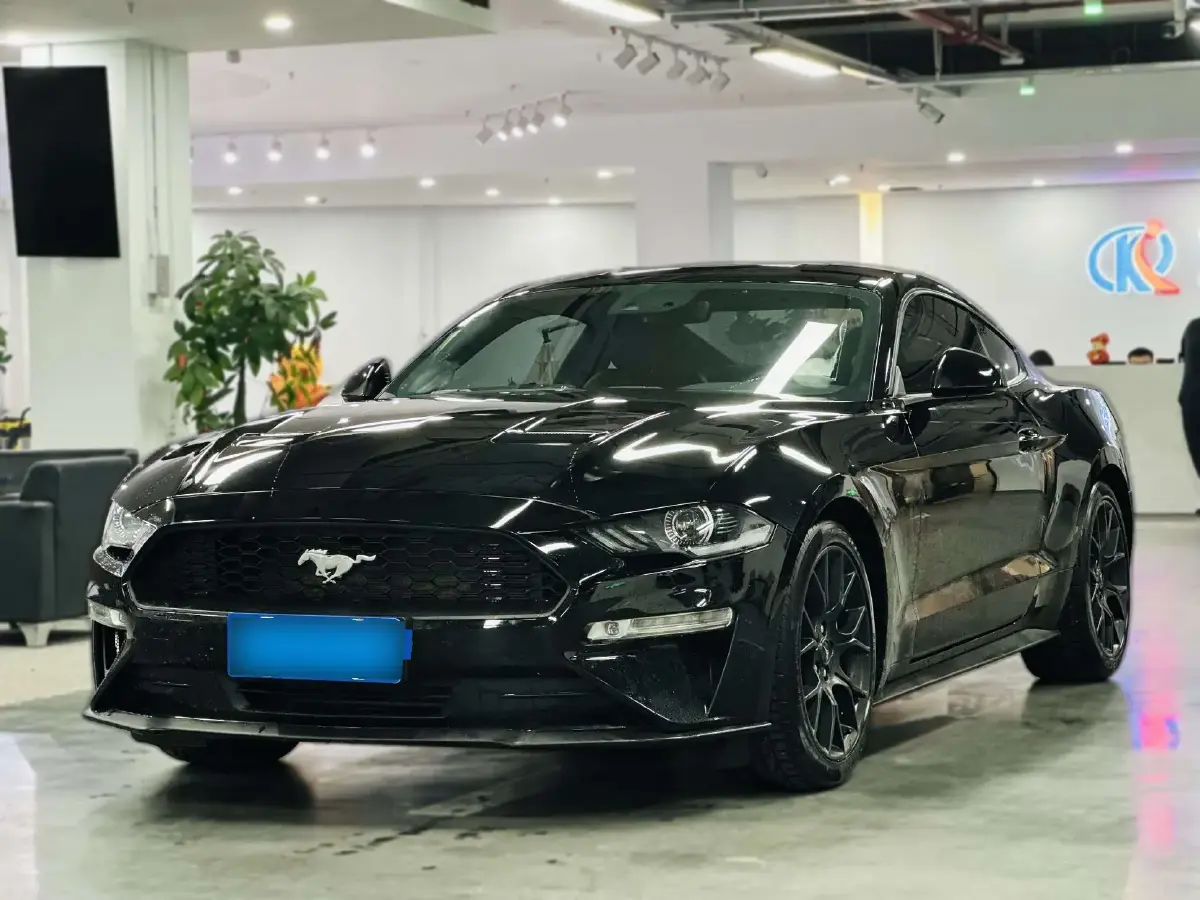 2020 Ford Mustang 2.3T 299HP L4 10AT