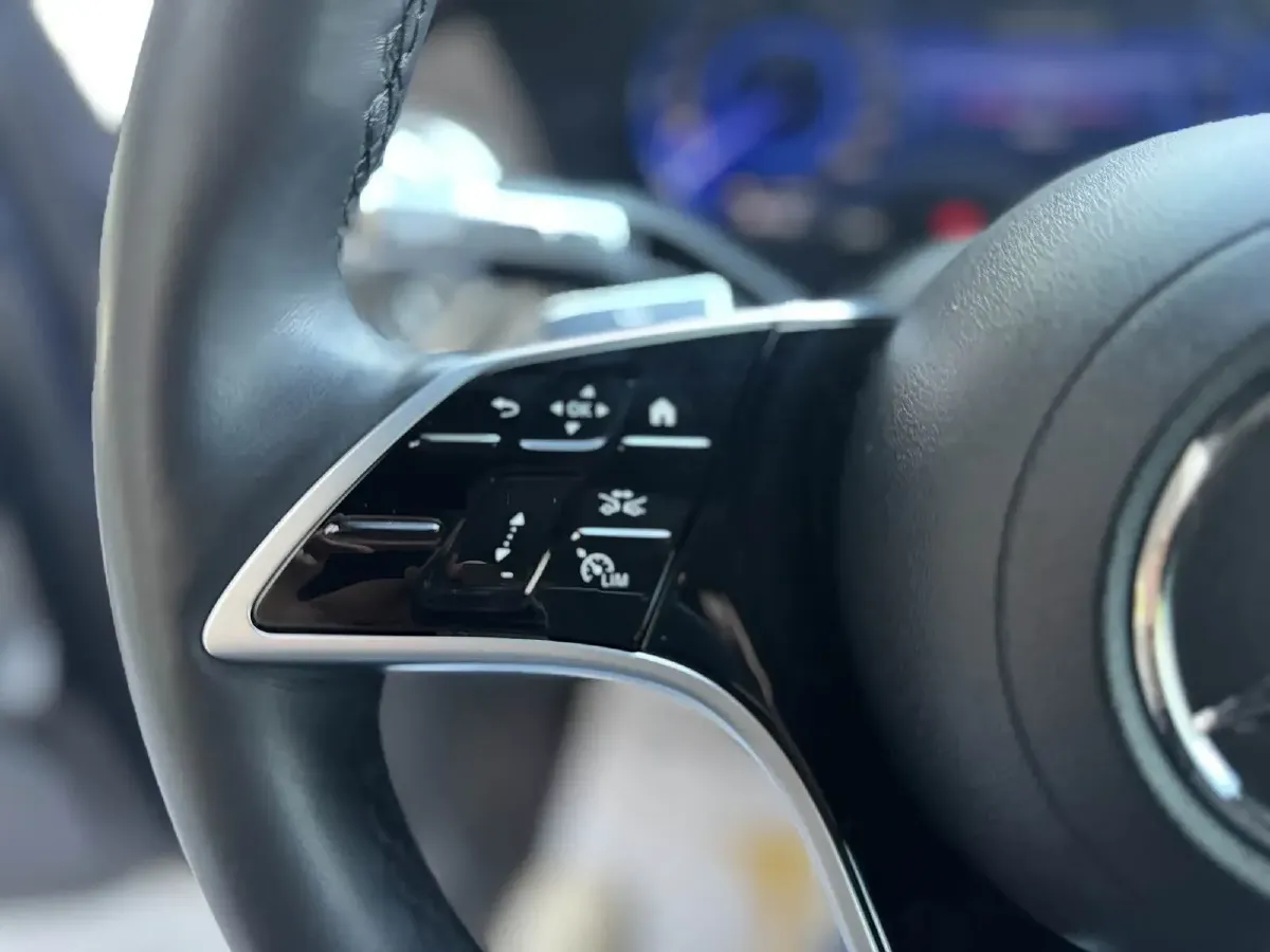 2023 Mercedes-Benz EQS SUV BEV 111.8KWH,autocango,china used car exporter,china ev exporter,chinese used car exporter,chinese used ev exporter