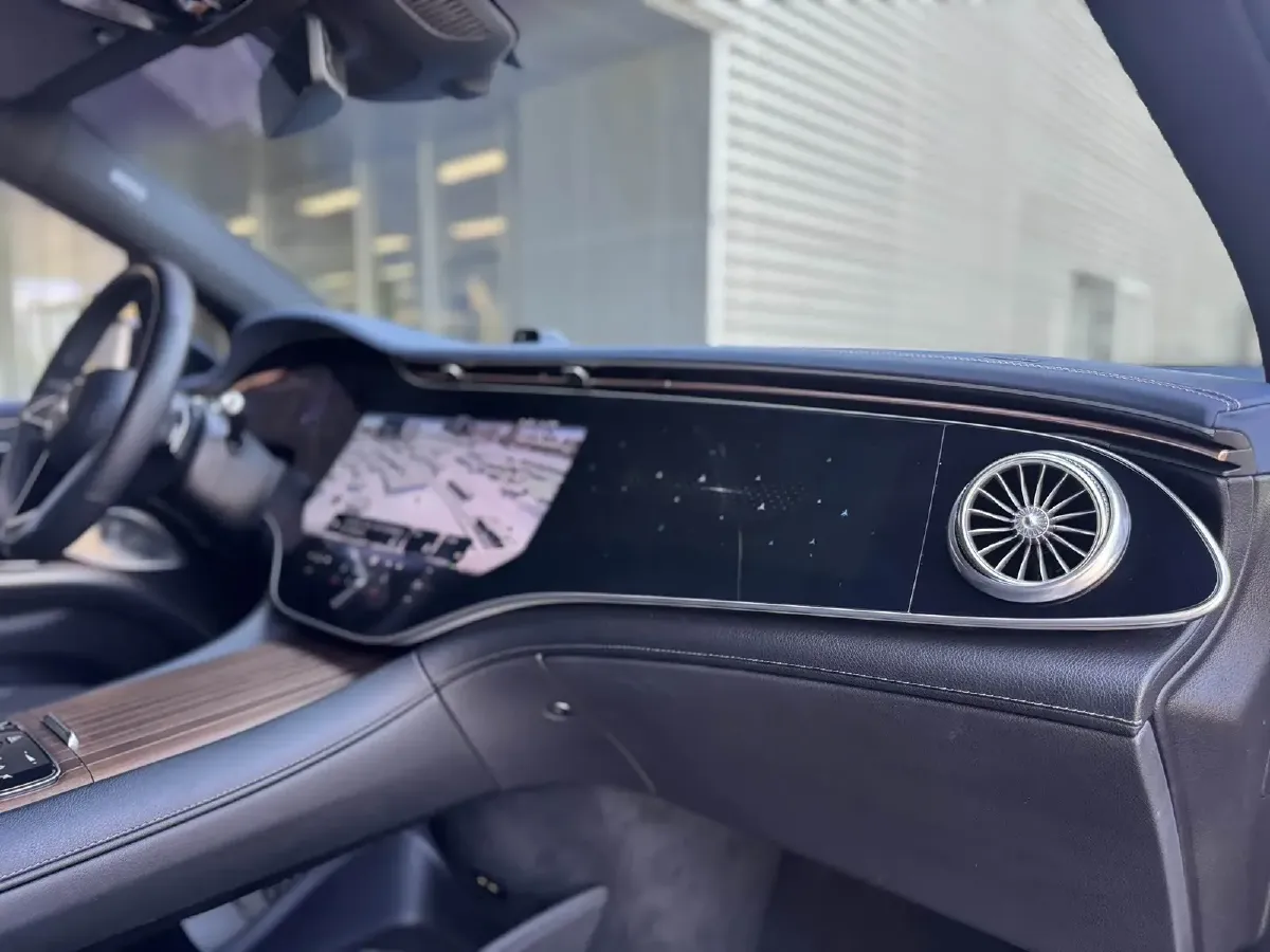 2023 Mercedes-Benz EQS SUV BEV 111.8KWH,autocango,china used car exporter,china ev exporter,chinese used car exporter,chinese used ev exporter