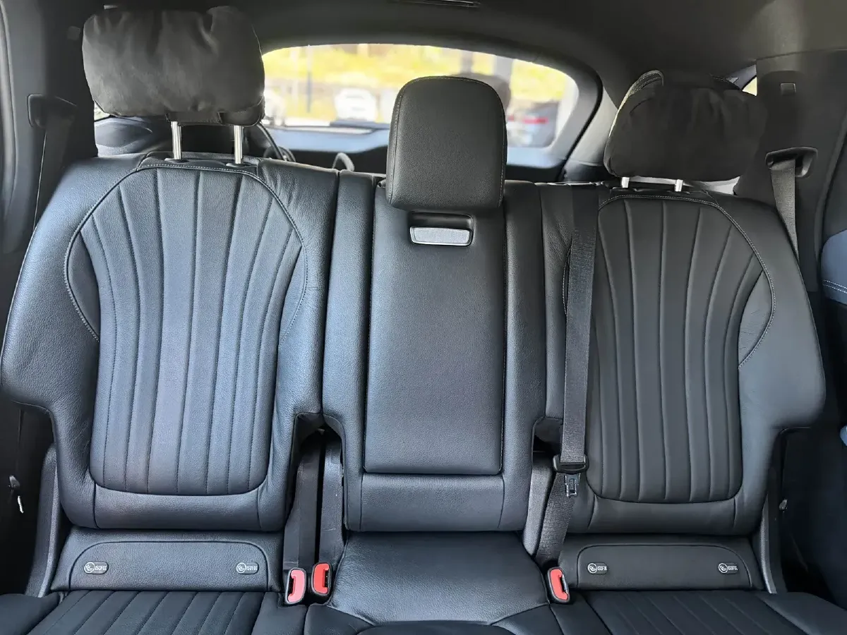 2023 Mercedes-Benz EQS SUV BEV 111.8KWH,autocango,china used car exporter,china ev exporter,chinese used car exporter,chinese used ev exporter