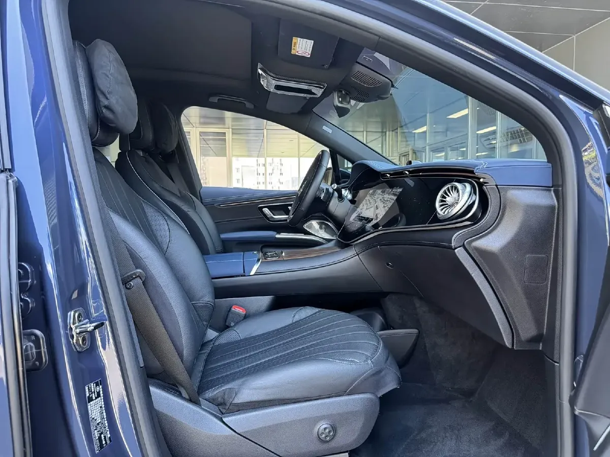 2023 Mercedes-Benz EQS SUV BEV 111.8KWH,autocango,china used car exporter,china ev exporter,chinese used car exporter,chinese used ev exporter